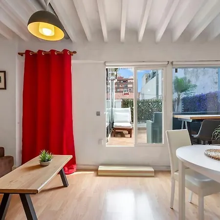 Appartement Penthouse In The Center Of *